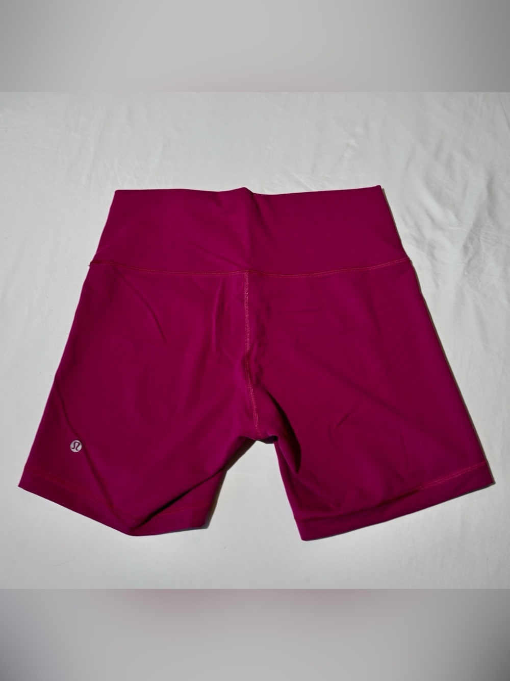 Lululemon Wunder Train High Rise Shorts 6” Size 12 Magenta Purple